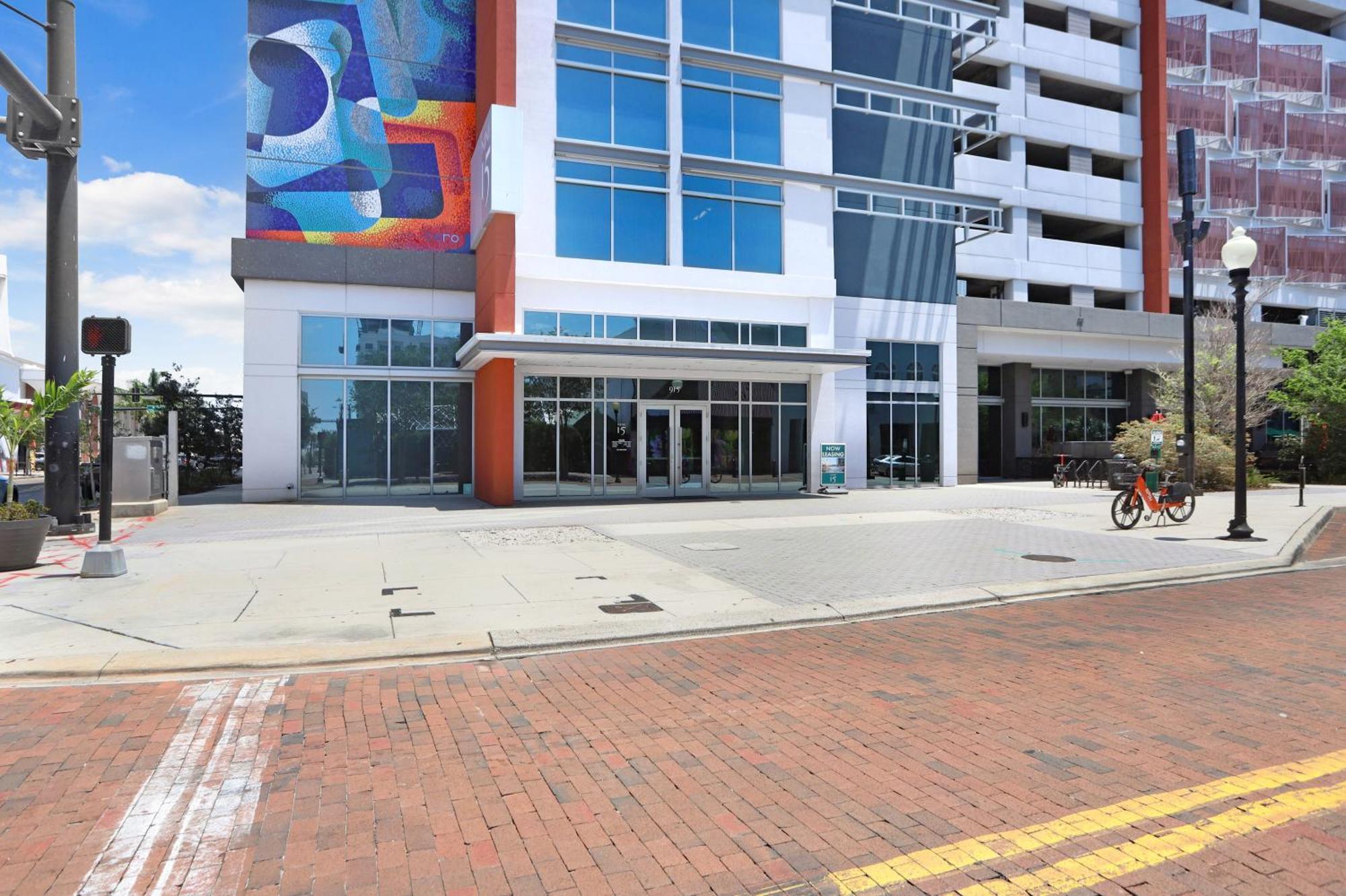 Downtown Tampa Gem 1-Bd W/Pool, Gym, & Sky Lounge Apartment ภายนอก รูปภาพ