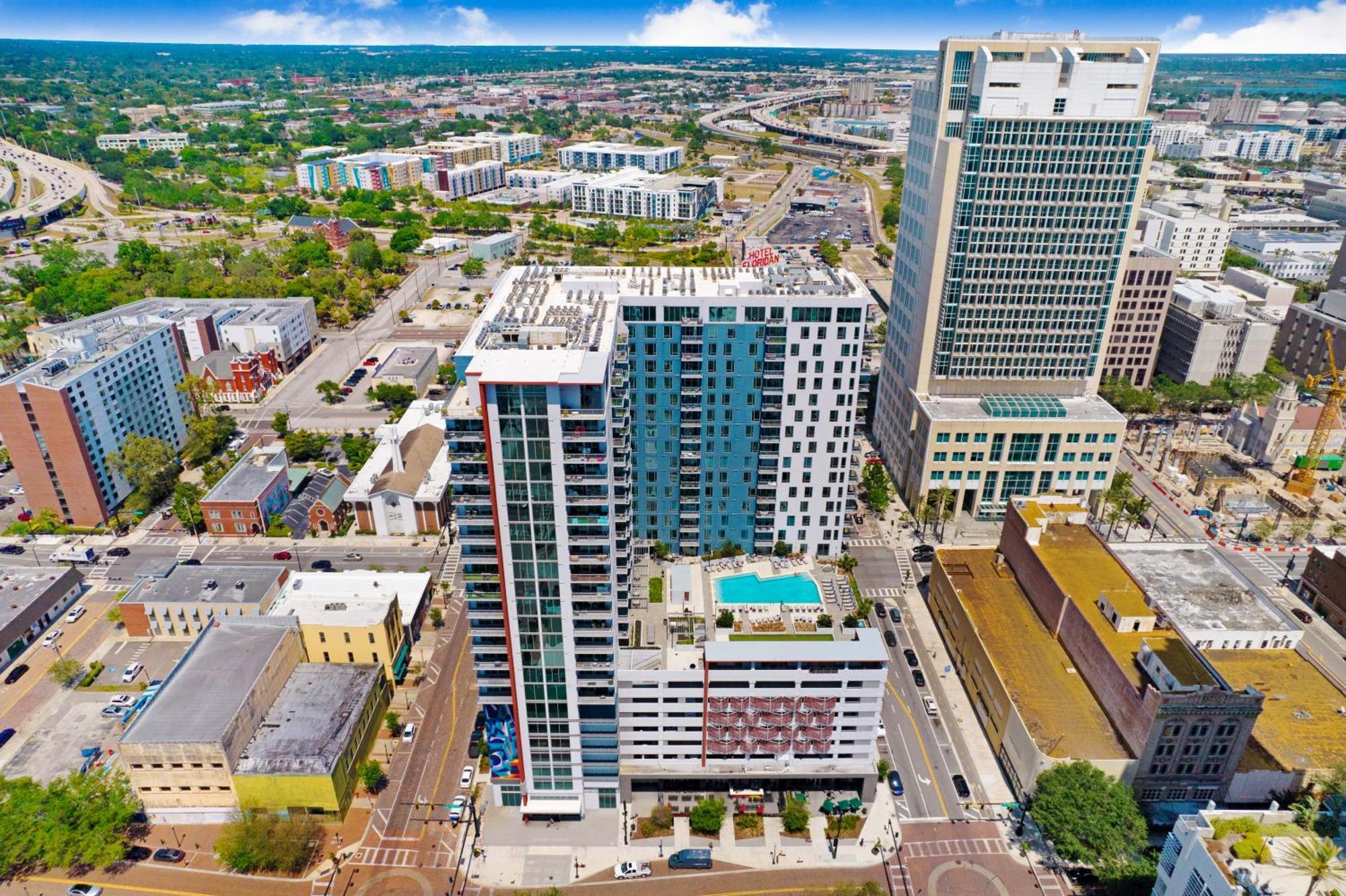 Downtown Tampa Gem 1-Bd W/Pool, Gym, & Sky Lounge Apartment ภายนอก รูปภาพ