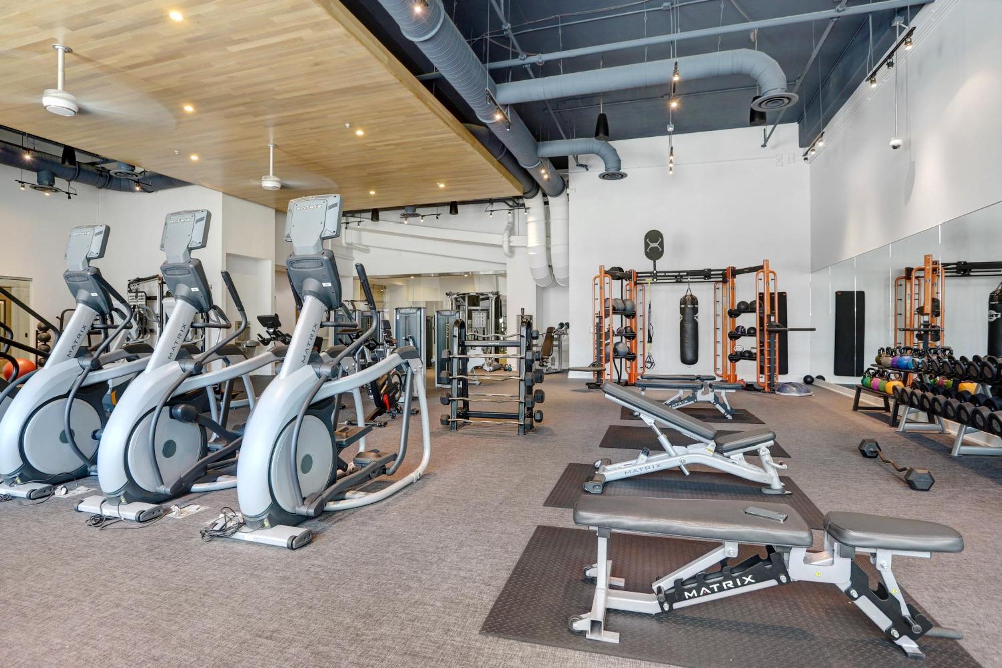 Downtown Tampa Gem 1-Bd W/Pool, Gym, & Sky Lounge Apartment ภายนอก รูปภาพ